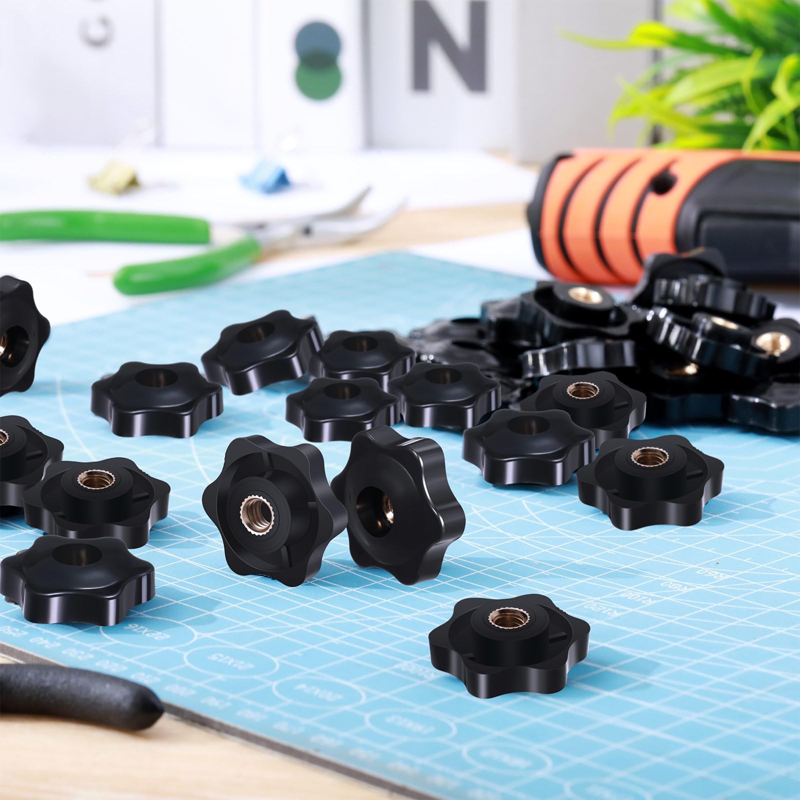 Zhengmy 30 Pcs Female Threaded Knob Black Plastic Head Thru Star Nuts Clamping