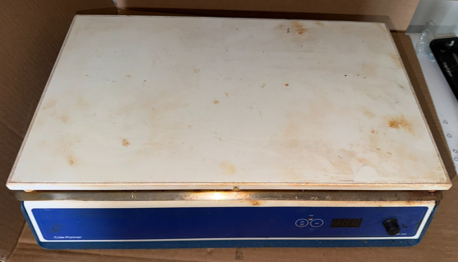 Cole-Parmer HP-200D-XL-C Digital Ceramic Hot Plate 30x50cm 230V 2250W