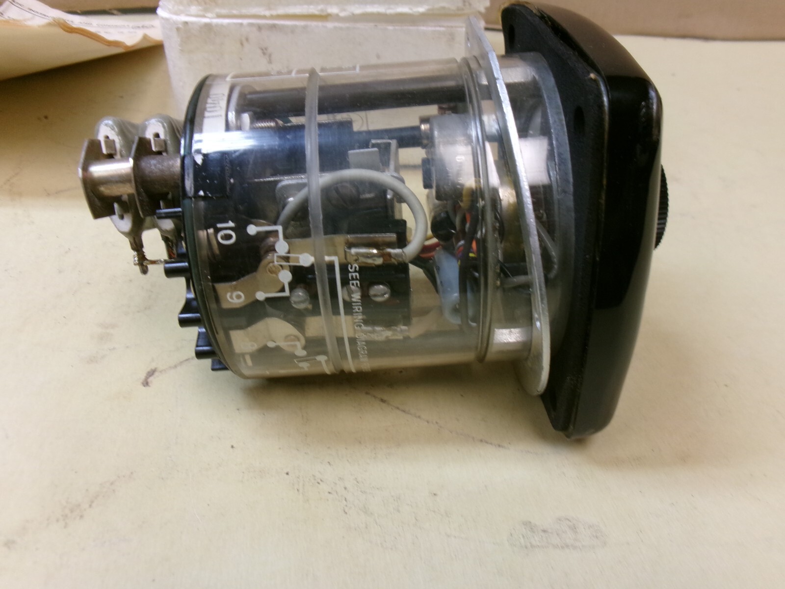 ATC )308B004L01XK SA67264 Timing Relay 0-15 Seconds , 125 VDC