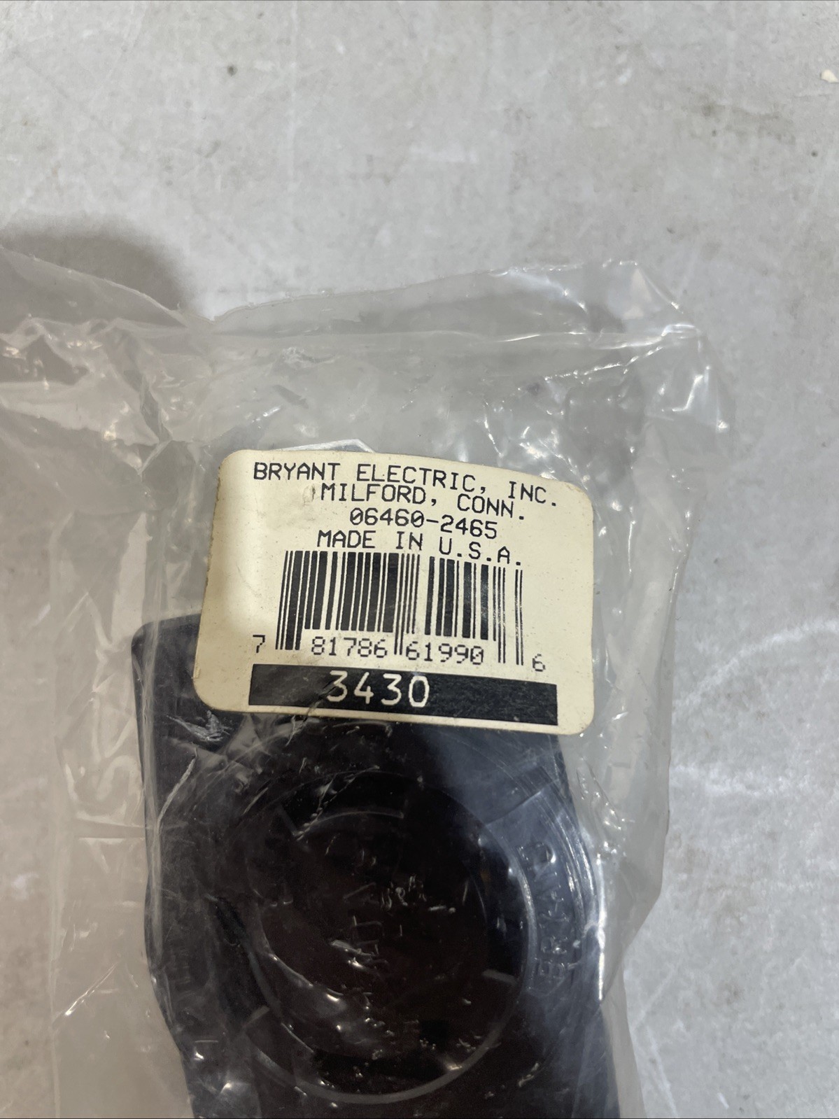 Bryant 3430 Locking Flush receptacle 30A 120/208V 4P 4W (SSM-294)