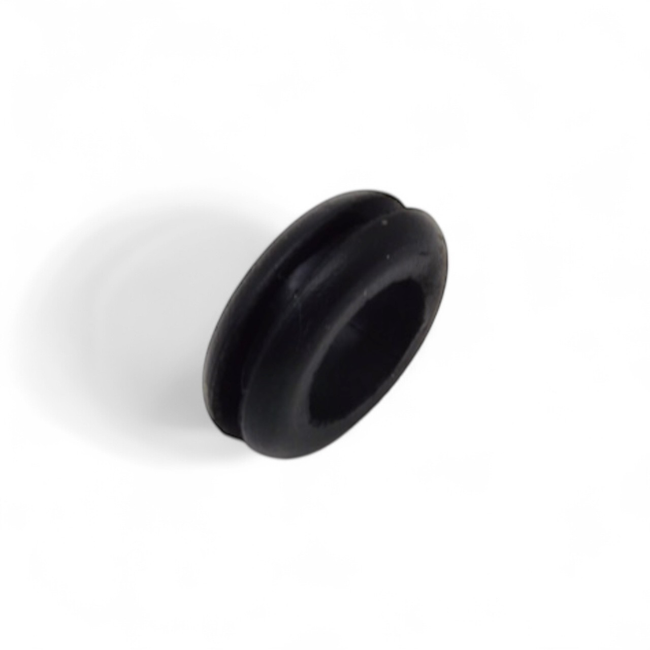 Rubber Grommet to fit 1/2″ Hole in 1/16″ Thick Panel – 13/32″ Inner Diameter