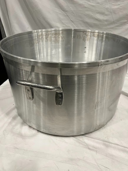 Vollrath 68460 Wear-Ever Classic Select 60 Qt. Heavy Duty Aluminum Sauce Pot