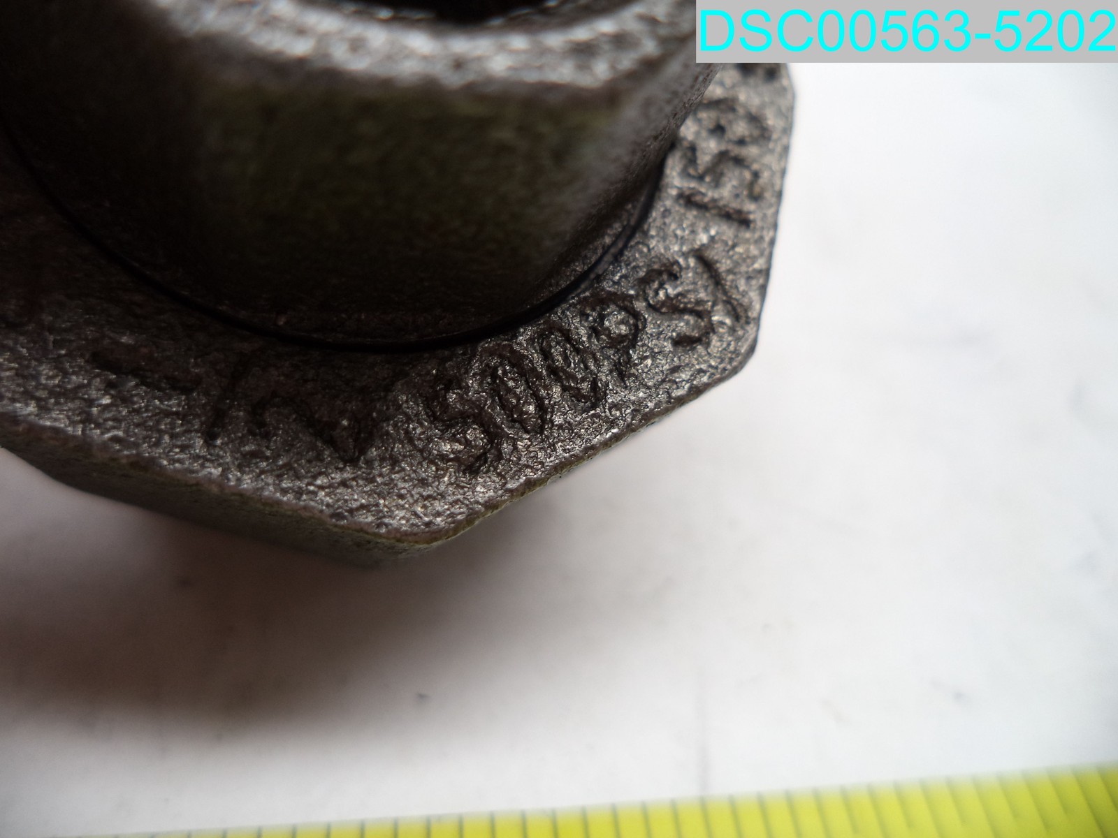 QTY=30: Black Union 1/2″ Threaded 500PSI