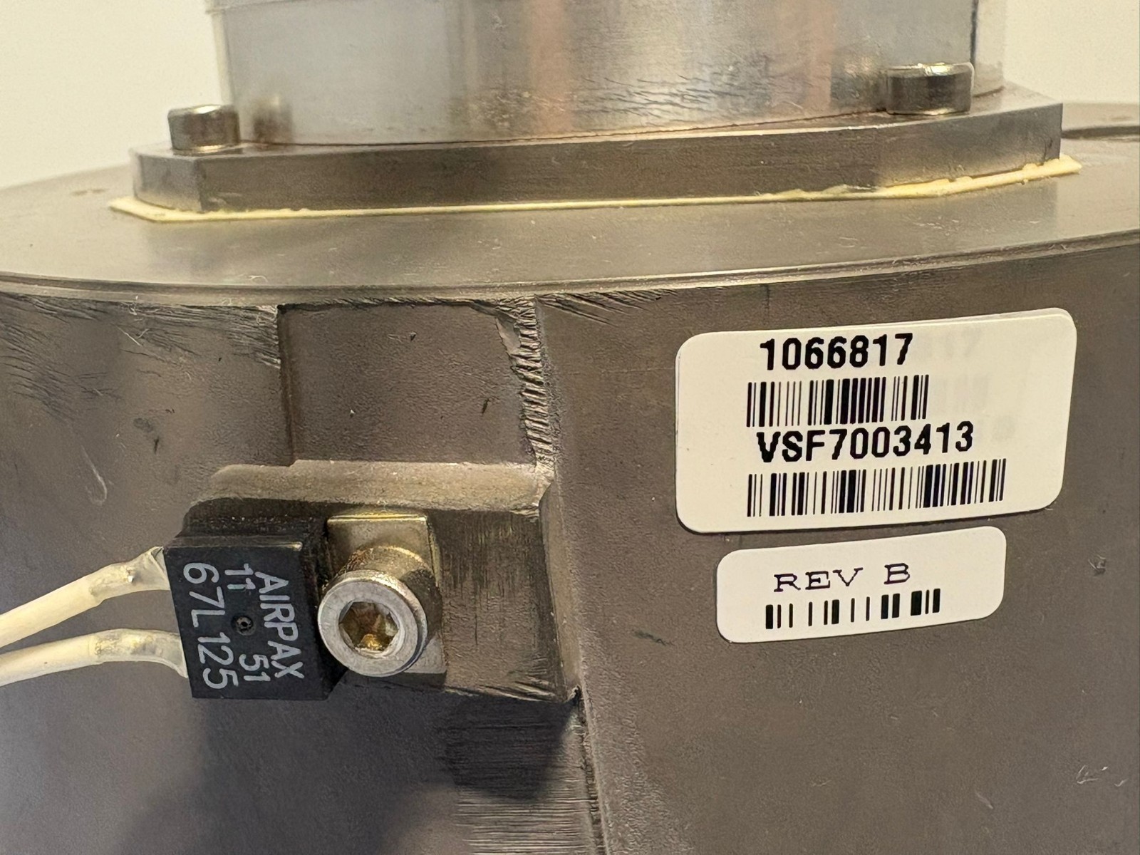 MOOG Silencer Series Brushless DC Motor Part BN34HS-25AV-04CH, 1066817 w/ Blower