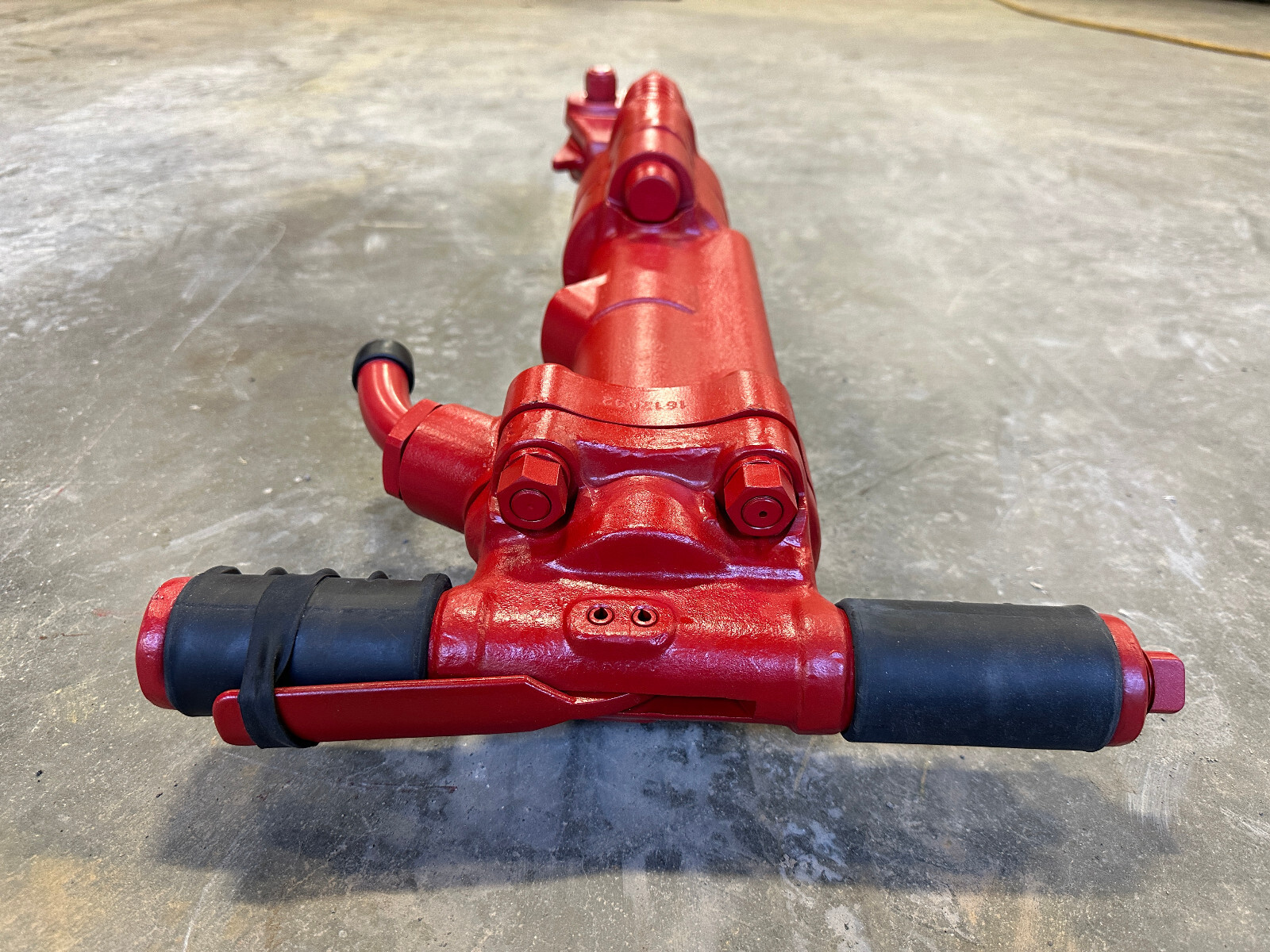 90 lb Air Jack Hammer – 1250 BPM, 90 psi, Hose 19mm, WT 42 KGS – IMT MC 1240