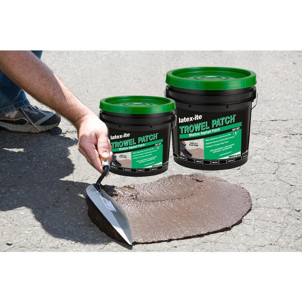 Asphalt Patch Trowel 1 Gallon Repairs Medium To Large Cracks Low Spots Low VOC