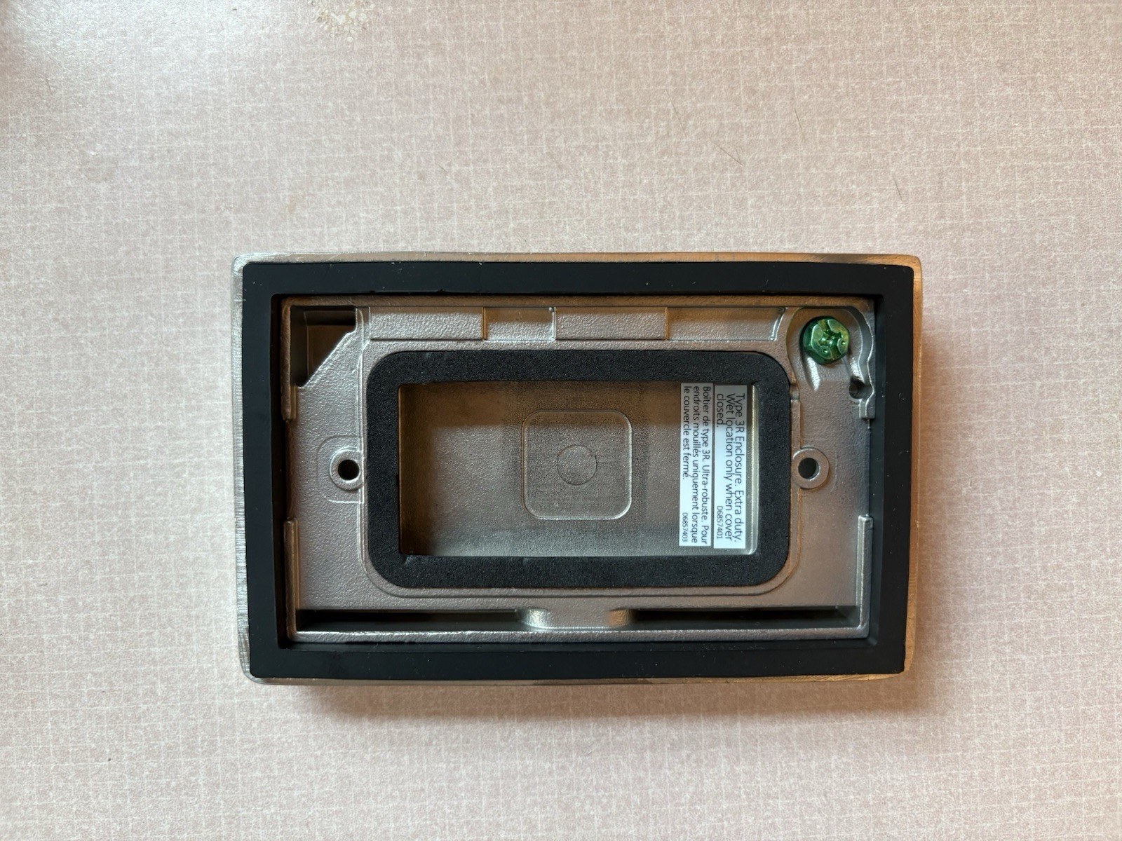 HUBBELL HBLSS263R Weatherproof Wall Plate,Stainless Steel type 316