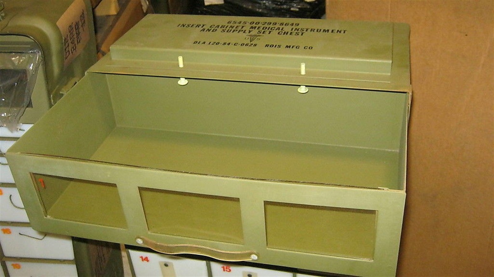 32x20x11 Case 22 Drawer Insert Unit for Aluminum Military Medical Supply Chest