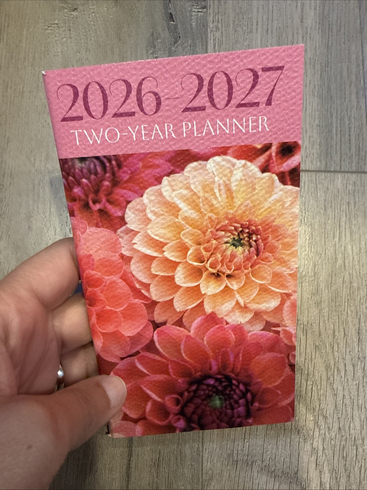 2026-2027 Two Year Pocket Planner (3.3 in.X 6in.) Flowers On The Cover- NEW