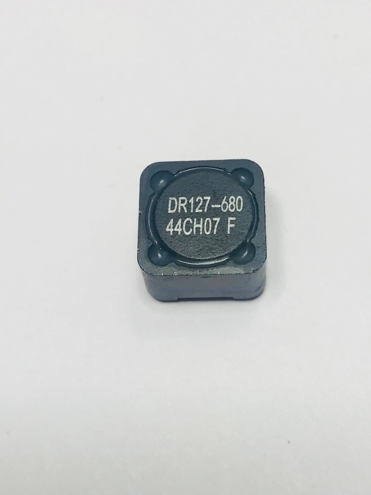 4pcs Lot- DR127-680-R, MFR= Eaton, Inductor, GP, 68uH,4.44A,20%,Ferrite-Core,SMD