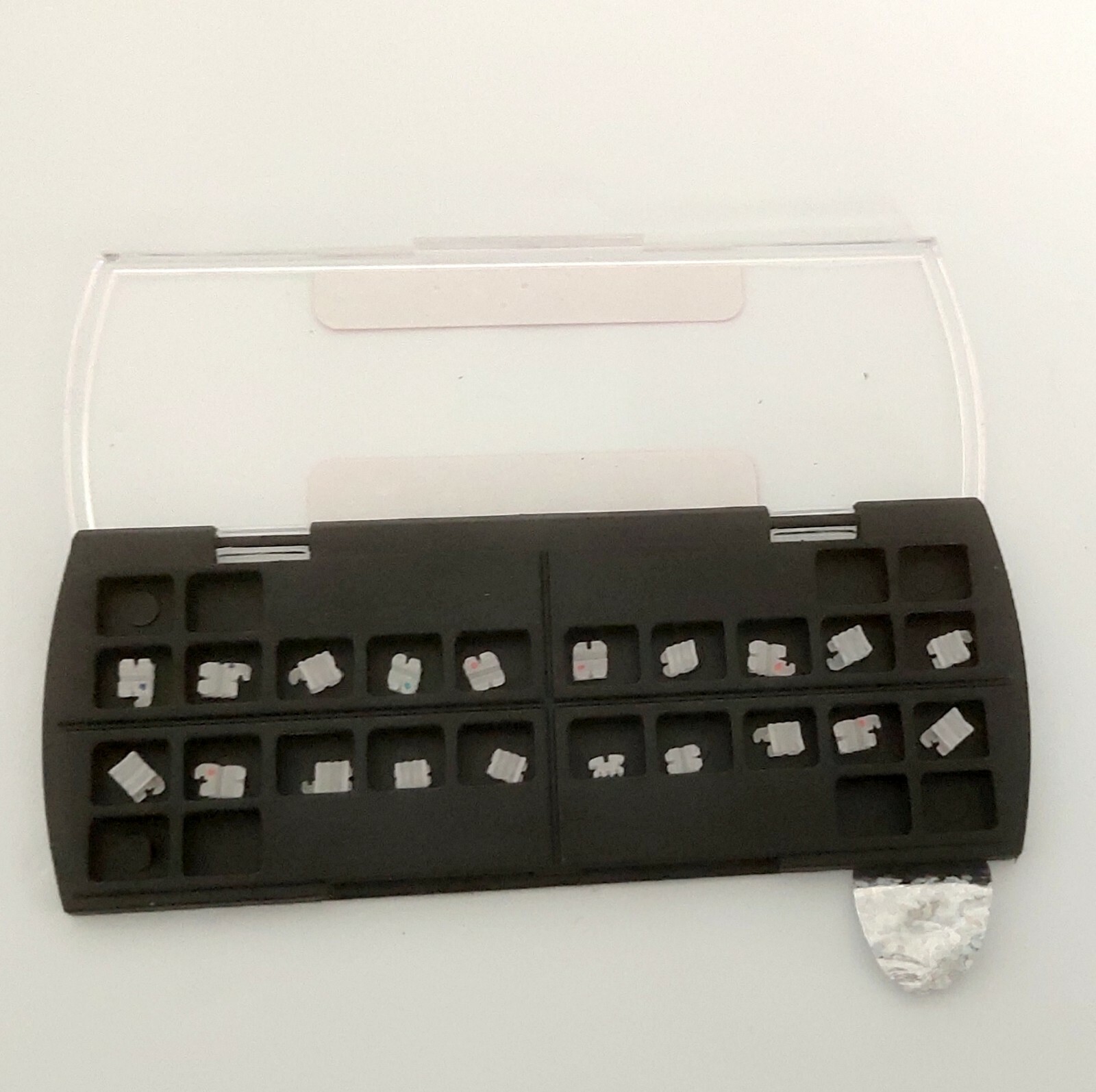 5 Packs Dental Ceramic Brackets 022 MBT 345 Hooks 20pcs per pack White Color