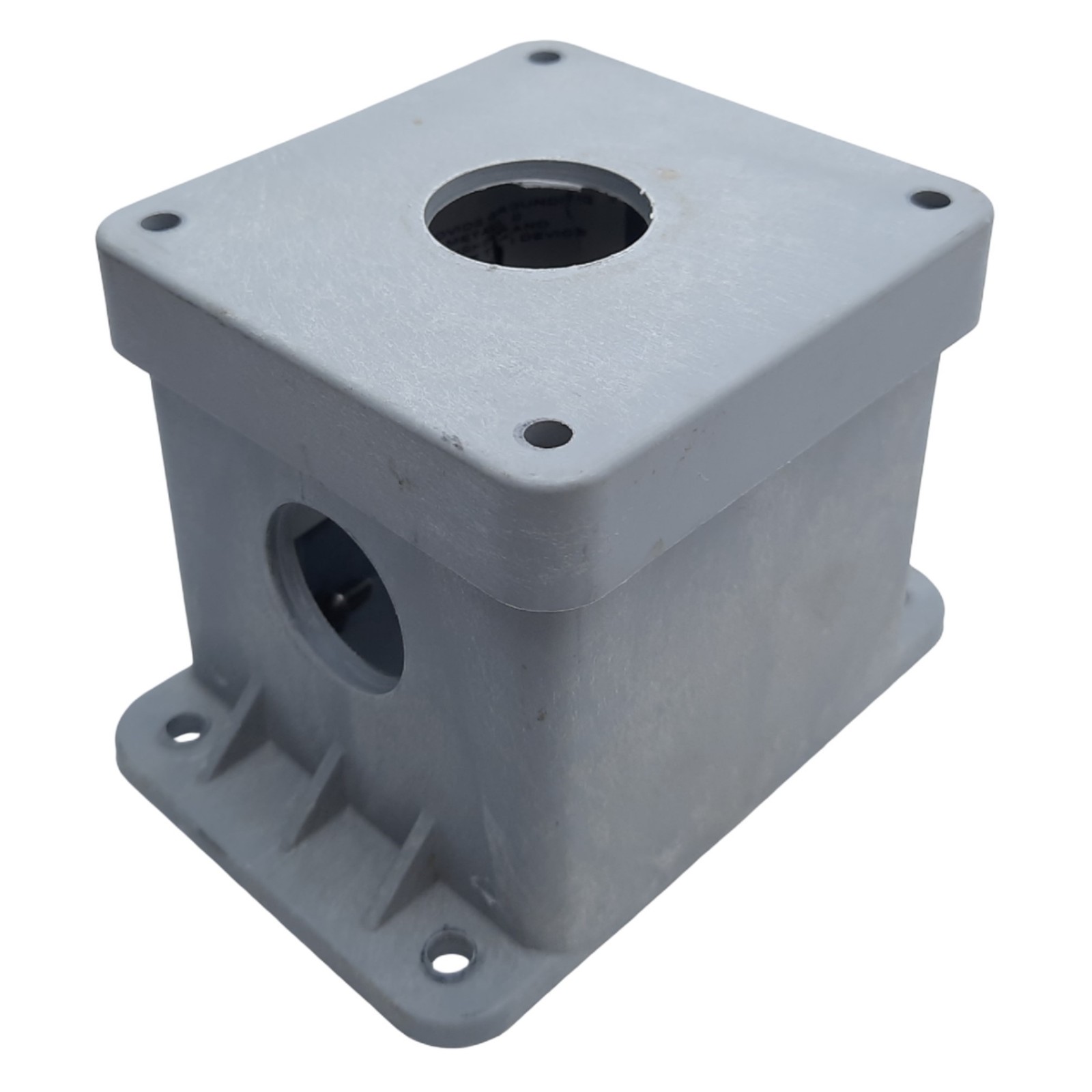 Carlon CP100N Circuit Safe PushButton Enclosure 4.88″ x 3.50″ x 3.45″ *3 Holes*