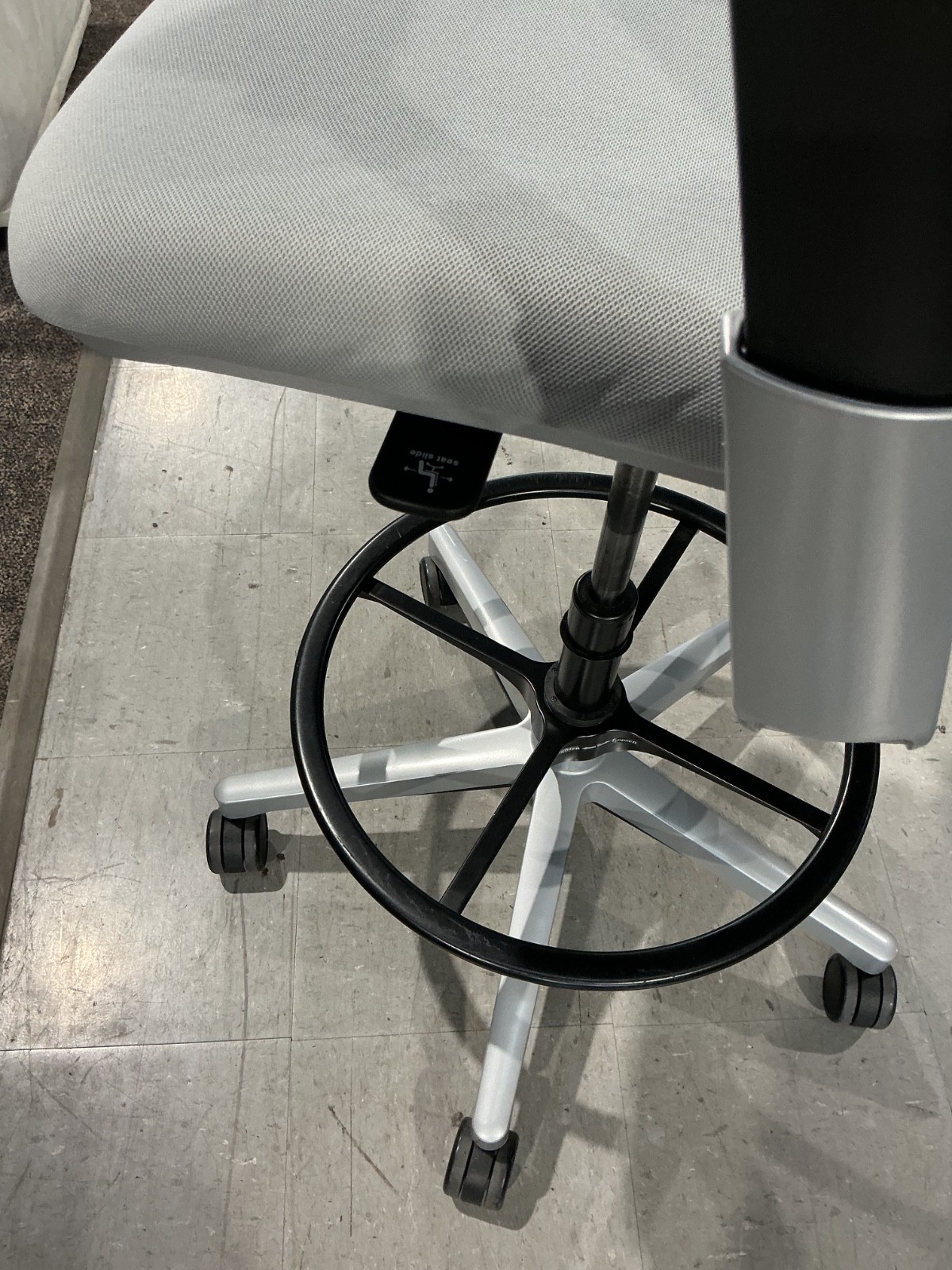 Steelcase Amia Drafting Chair w/ Arms in Gray