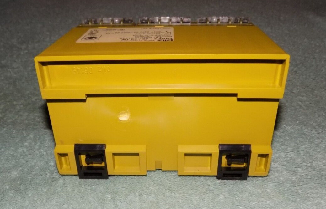 New Pilz PNOZ 3 5S 1O 1W Monitoring Relay Nr. 474894