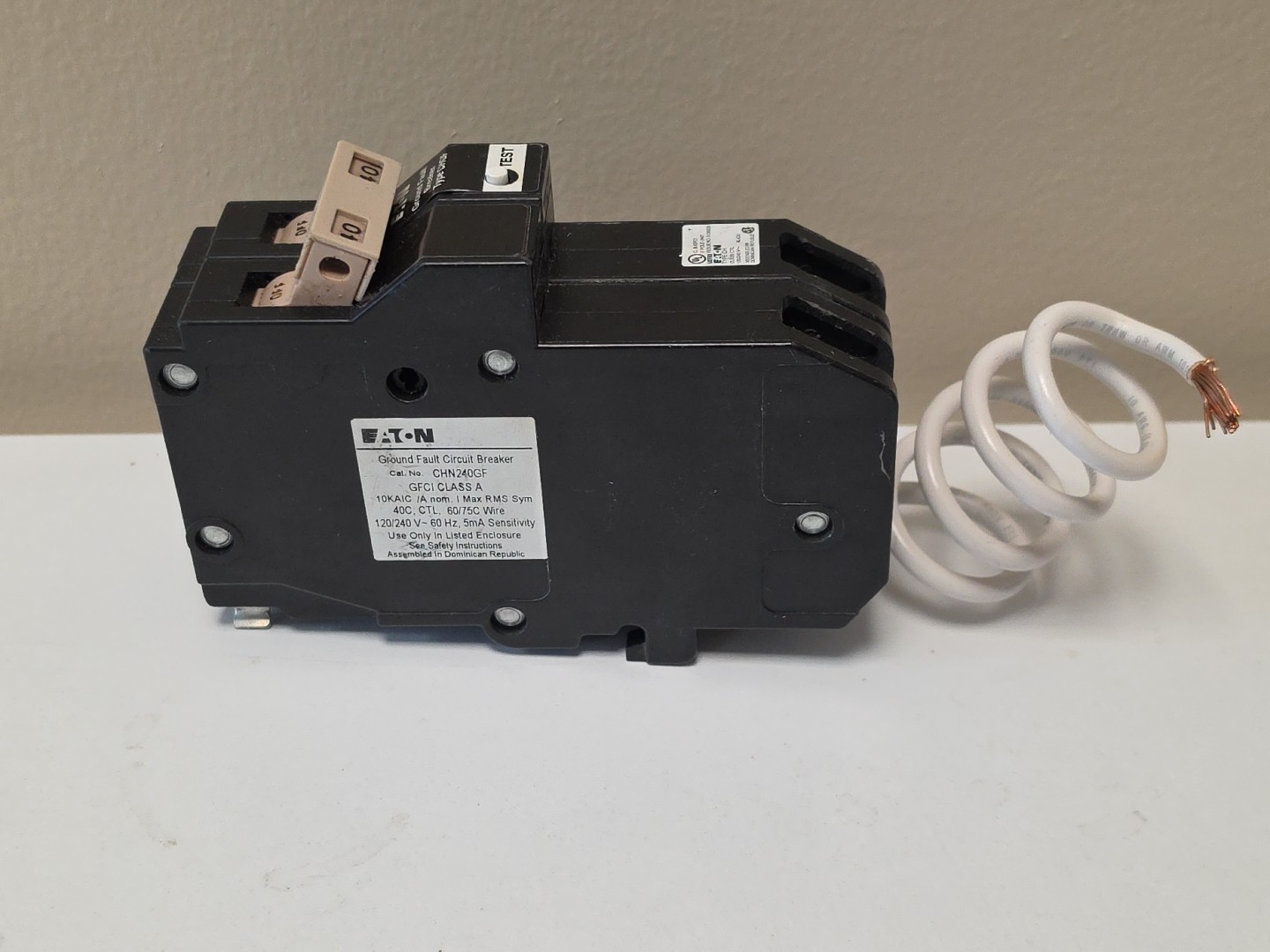 Eaton CHN240GF Takeout