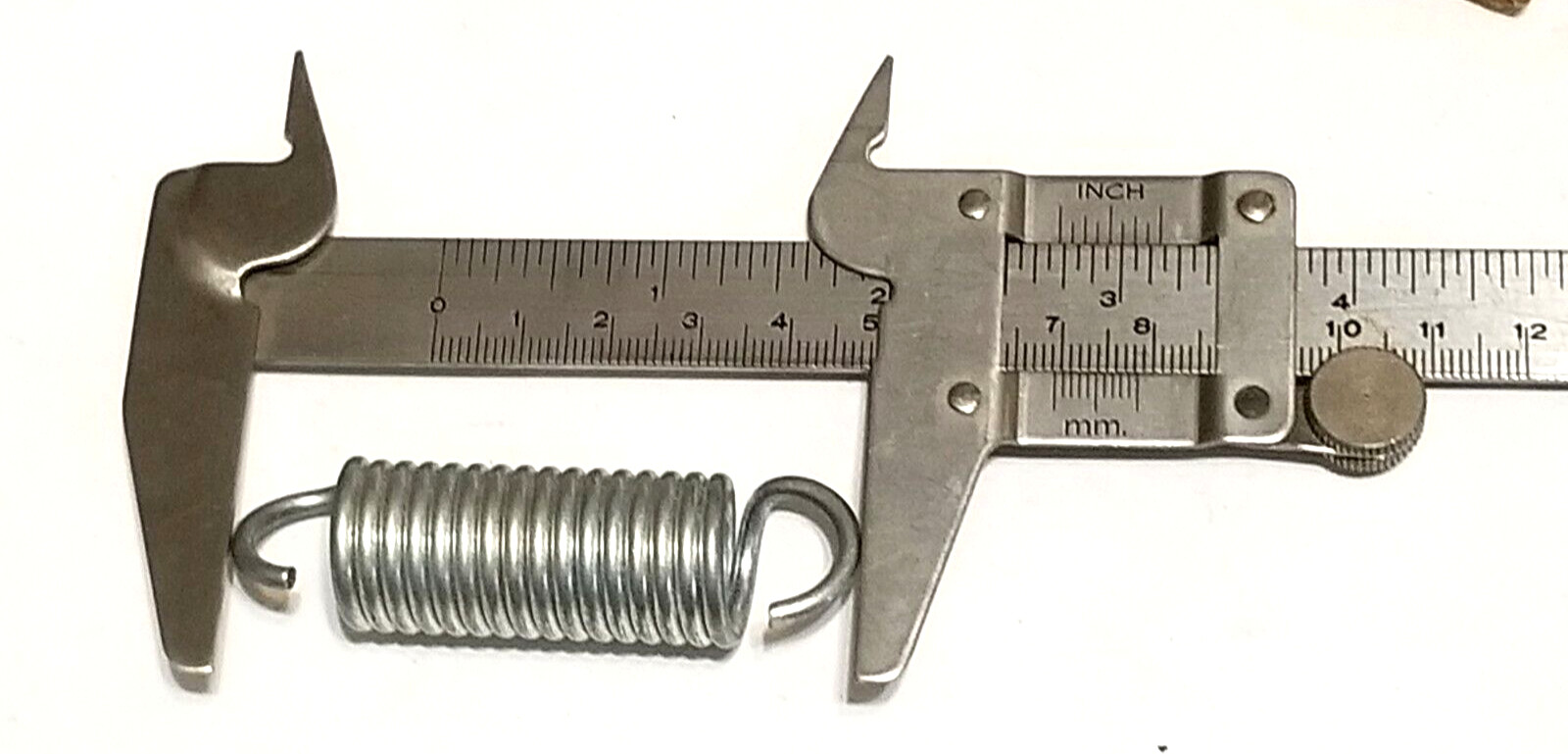 Four Pack of Extension Springs 2-3/4″ Long x 1-5/8″ Free Shipping