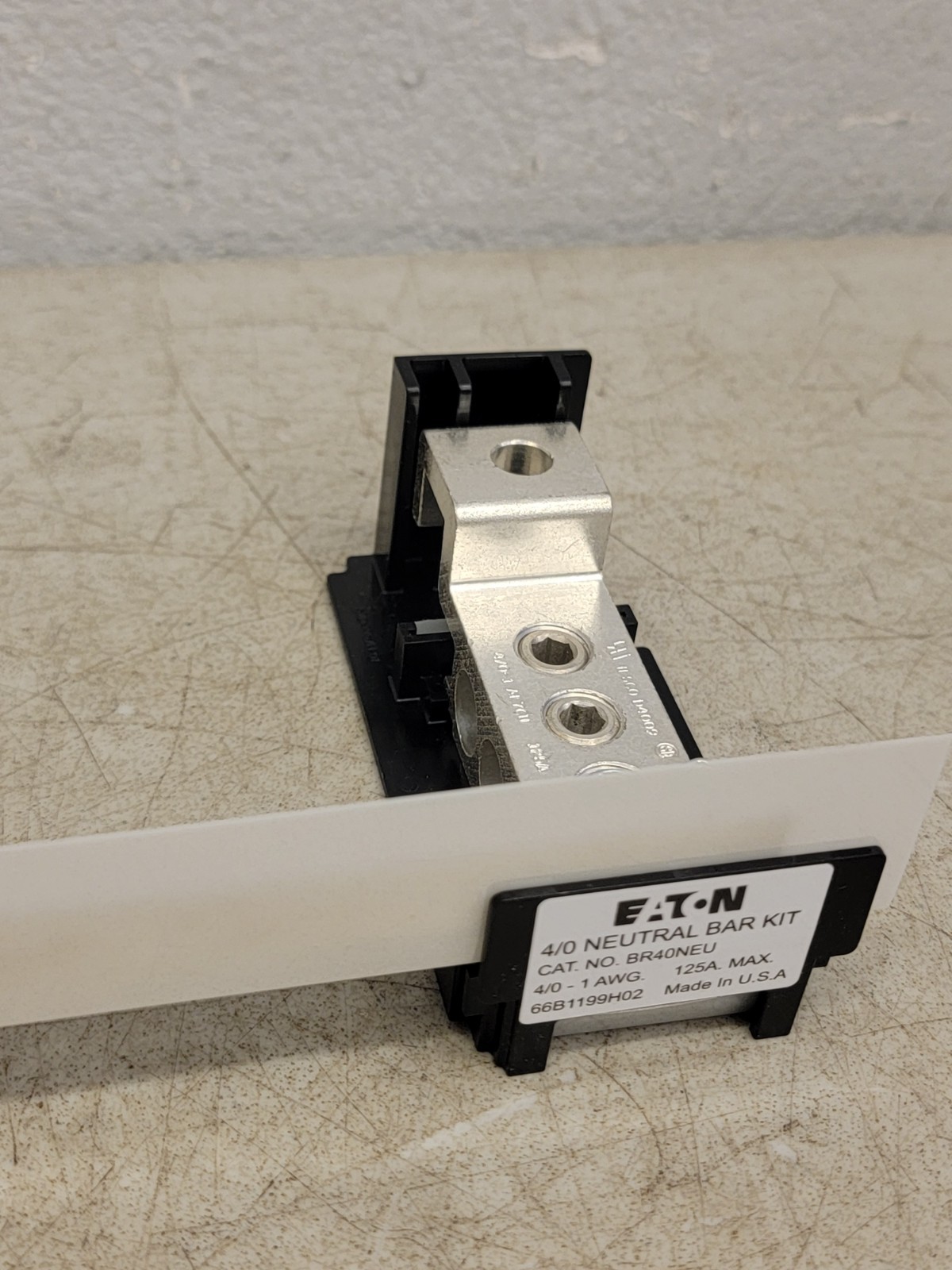 (3) Eaton NSB BR40NEU, 4/0 Neutral bar Kits For Load Centers and Panelboards NEW