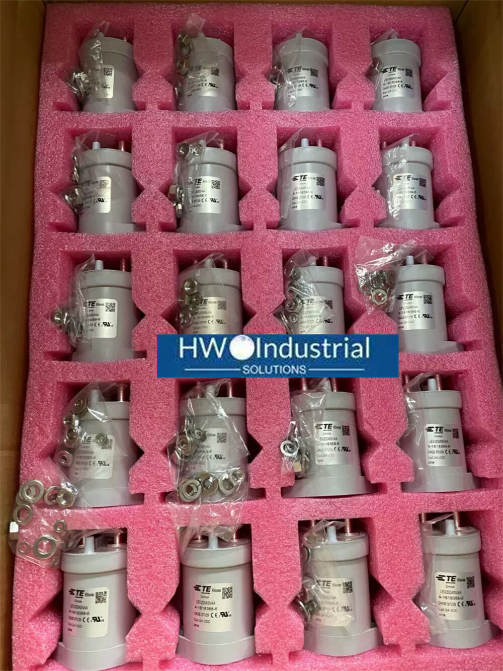 1/piece NEW TE High-voltage Contactor LEV200A5NAA 4-1618388-6 24V DC Relay