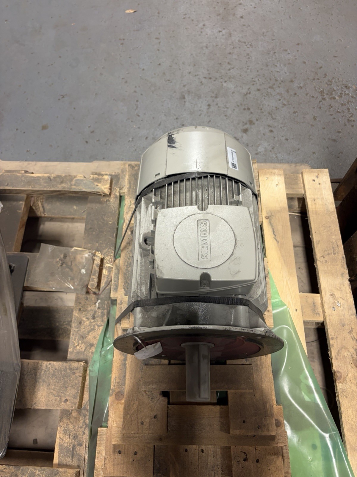 Siemens 1AV3132B 1LE10231CB222FF4-Z Brake Motor 10hp 1770rpm USED GOOD CONDITION