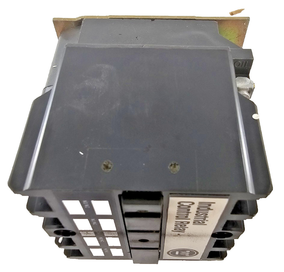 Westinghouse AR/ARB4A Industrial Control Relay 4 P 10A 120V without cartridges