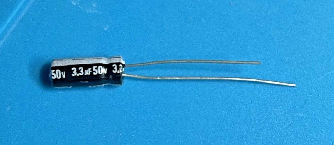 25 pcs MALLORY 3.3uF 50V Aluminum Electrolytic Cap +105C 2.5mm LS – USA Ship
