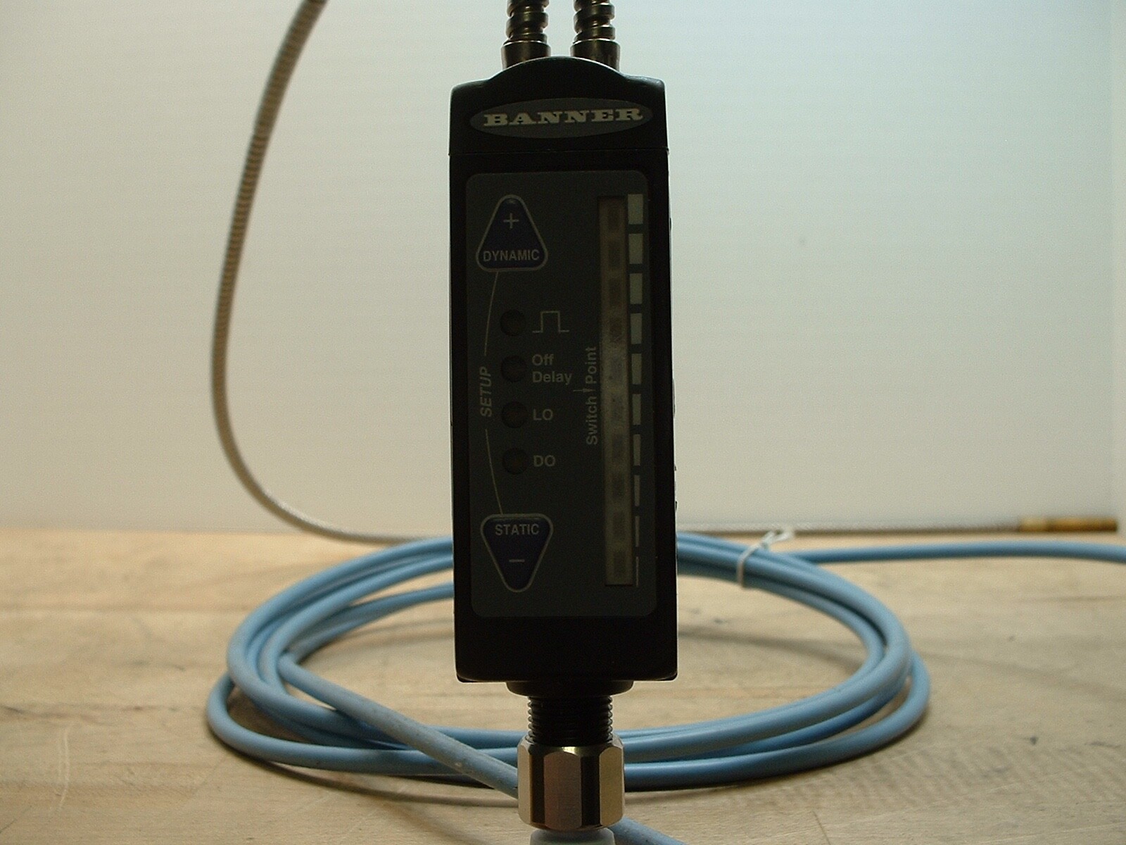 Banner Engineering R55FVQ + Cables