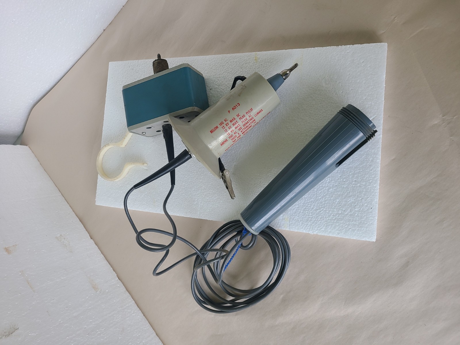 Tektronix P6013 12KV High Voltage Oscilloscope Probe, AS IS UNTESTED