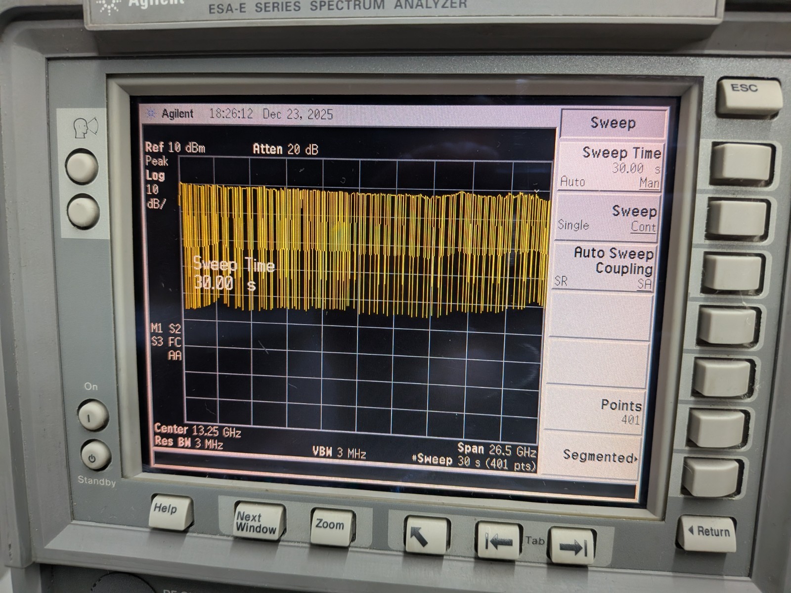 🔥 Agilent HP Keysight E4407B Spectrum Analyzer 26.9 GHz Loaded Opts!Cal+DATA!
