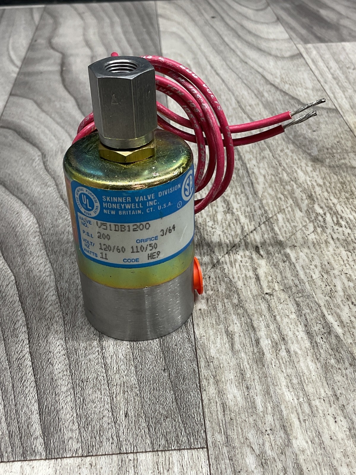 Skinner Solenoid Valve V51DB1200 *Fast Shipping* #4003PT210SI