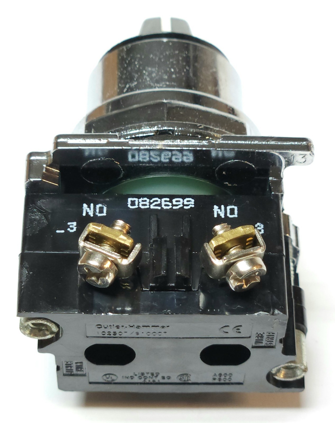 EATON CUTLER HAMMER 10250T21LB 3 POS Maintained Selector Switch W/2 NO Contact