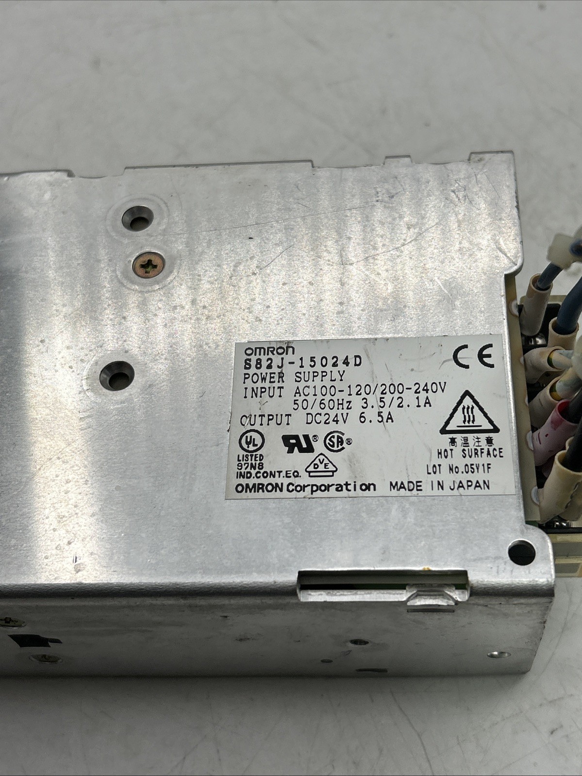 OMRON S82J-15024D POWER SUPPLY AC100-120/200-240V 50/60HZ 3.5/2.1A