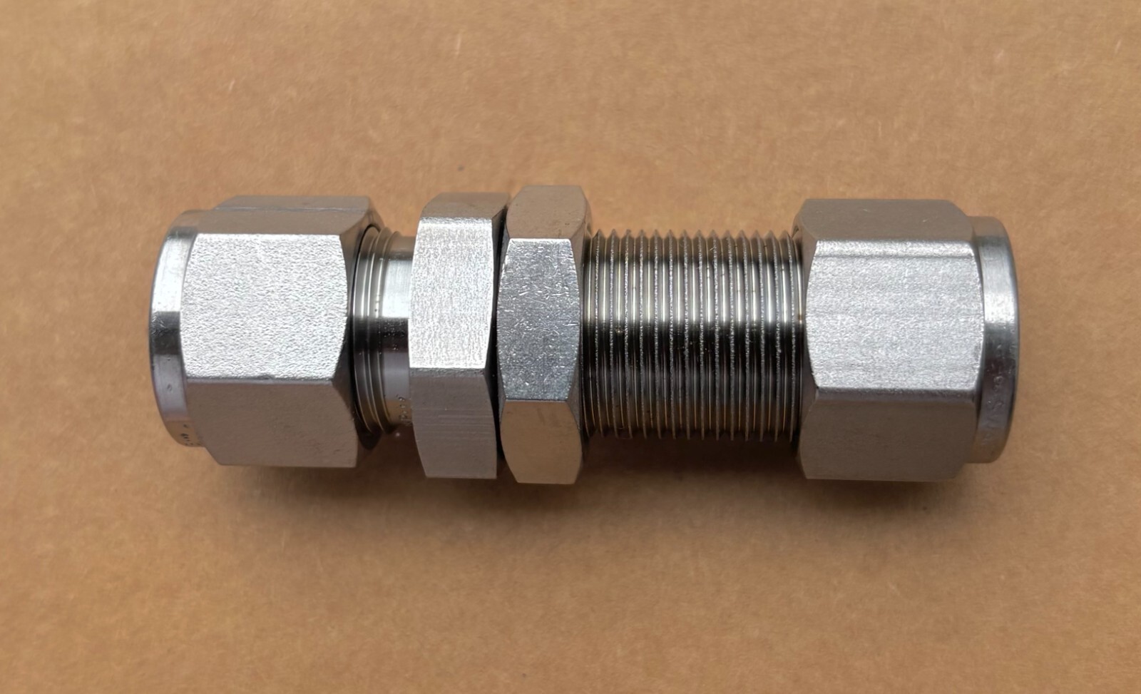 Swagelok 1/2″ Stainless Steel Bulkhead Union SS-810-61 Several Avail New
