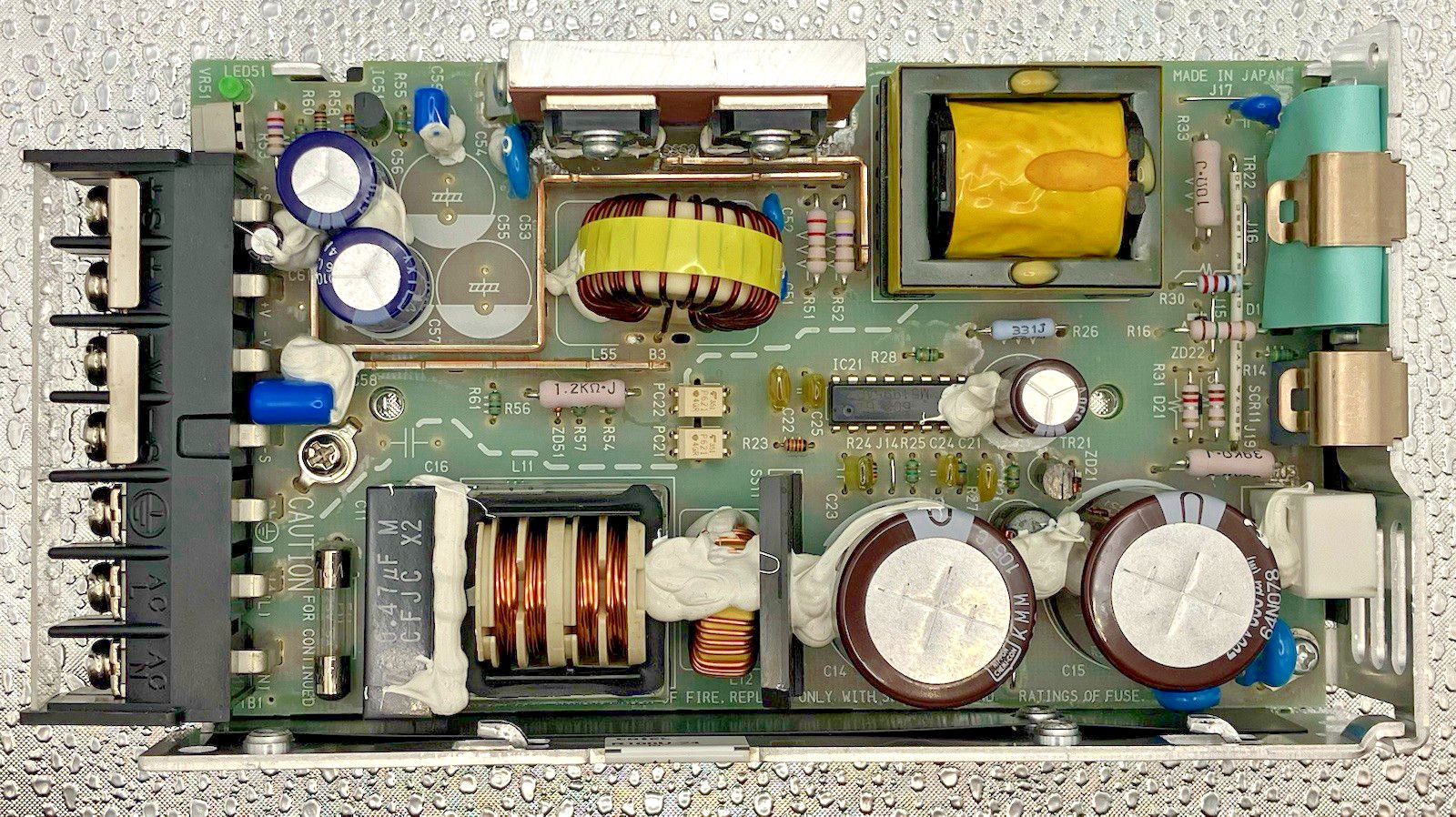 COSEL R100U-24 IN AC100-120V 50-60Hz OUT 24V DC 4.5A (e7-4)