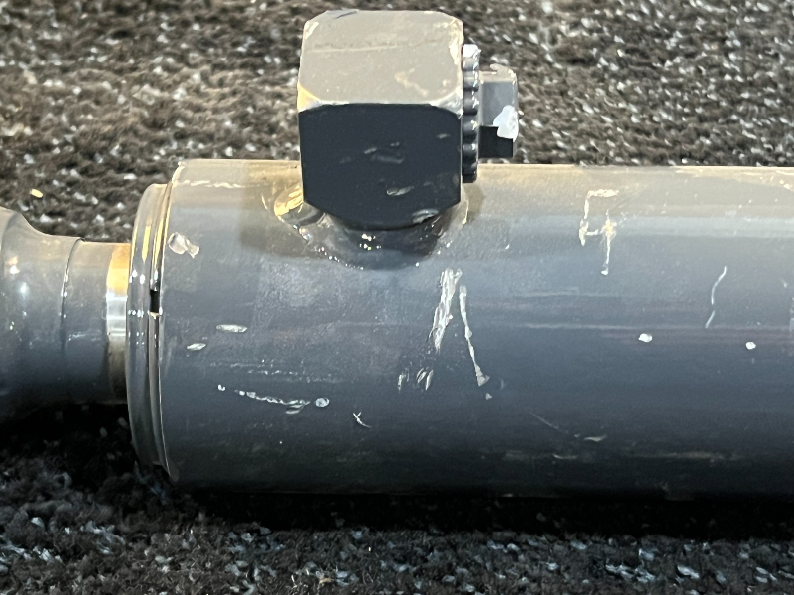 Hydraulic Welded Cylinder 2.89″ OD x 24″ Retracted Length x 1.41″ Rod