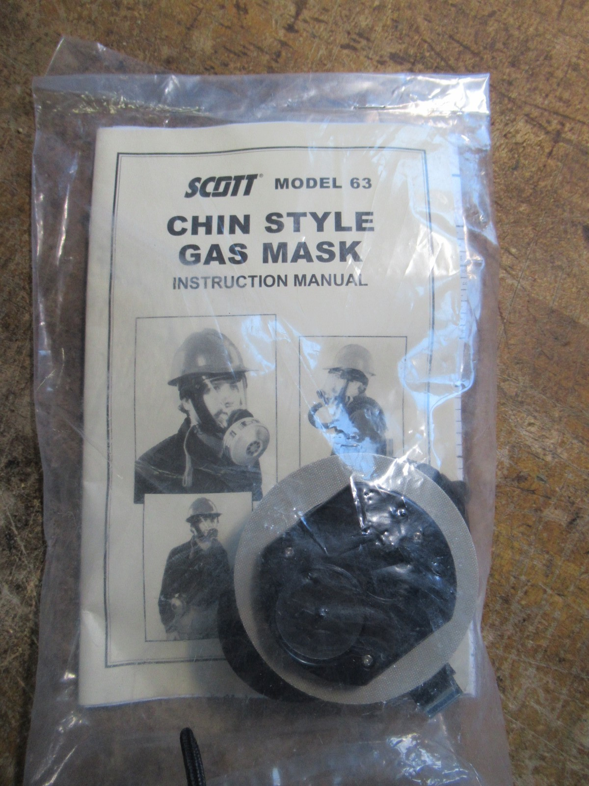 Scott Chin Style Mask Model 63 Respirator 804058-01 NIB