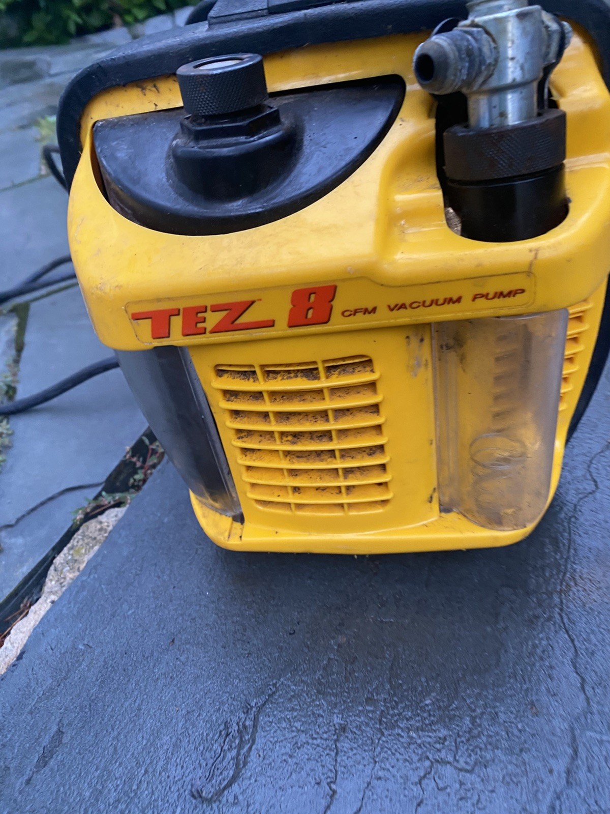 Appion Tez 8 CFM Two-Stage Vacuum Pump SAME DAY SHIPPING NICE UNIT