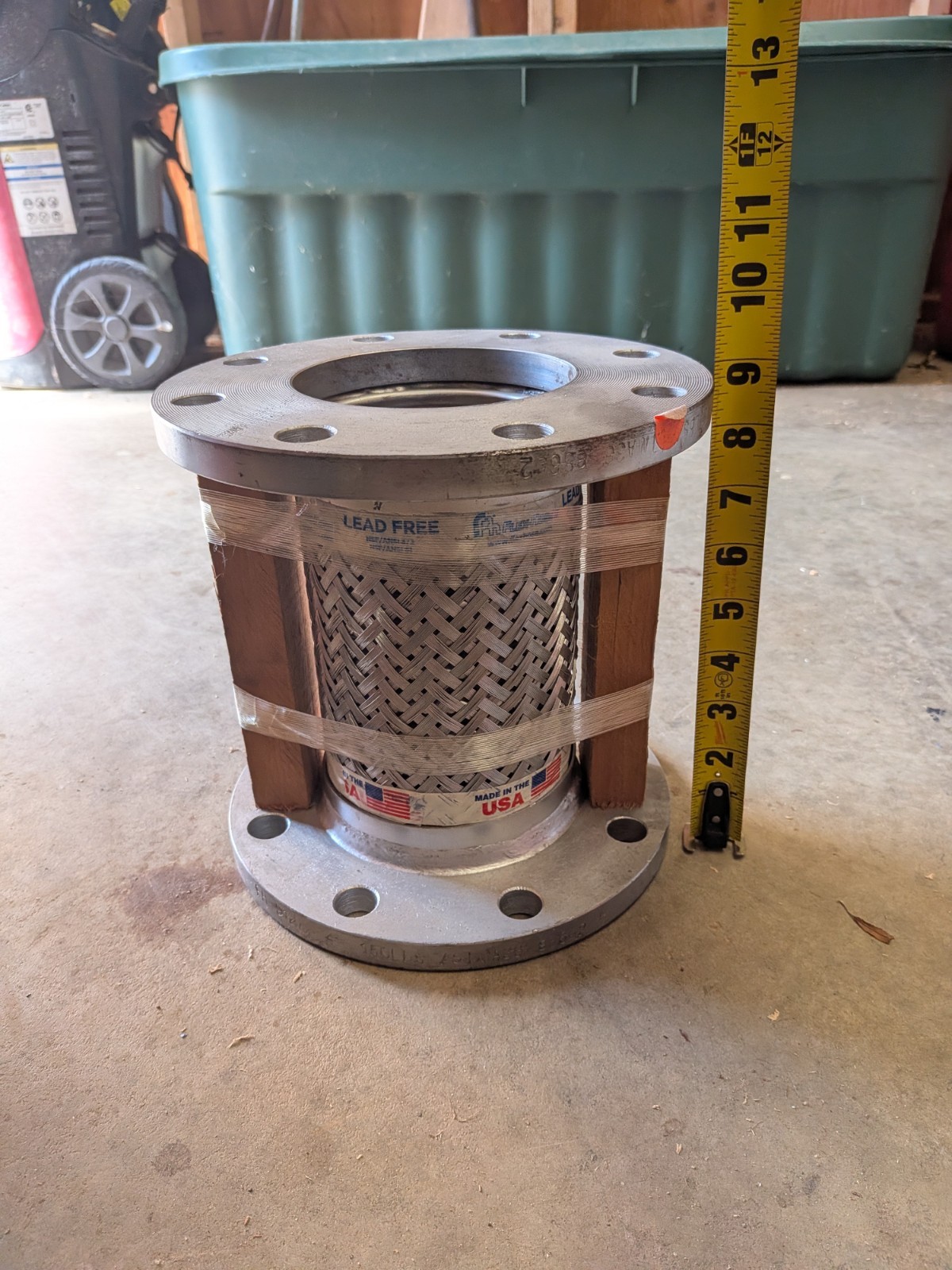Lead Free, 150PSI 4″IDX9″OD(Flange Diameter 8 3/4″L Stainless Braided Pump Fitng