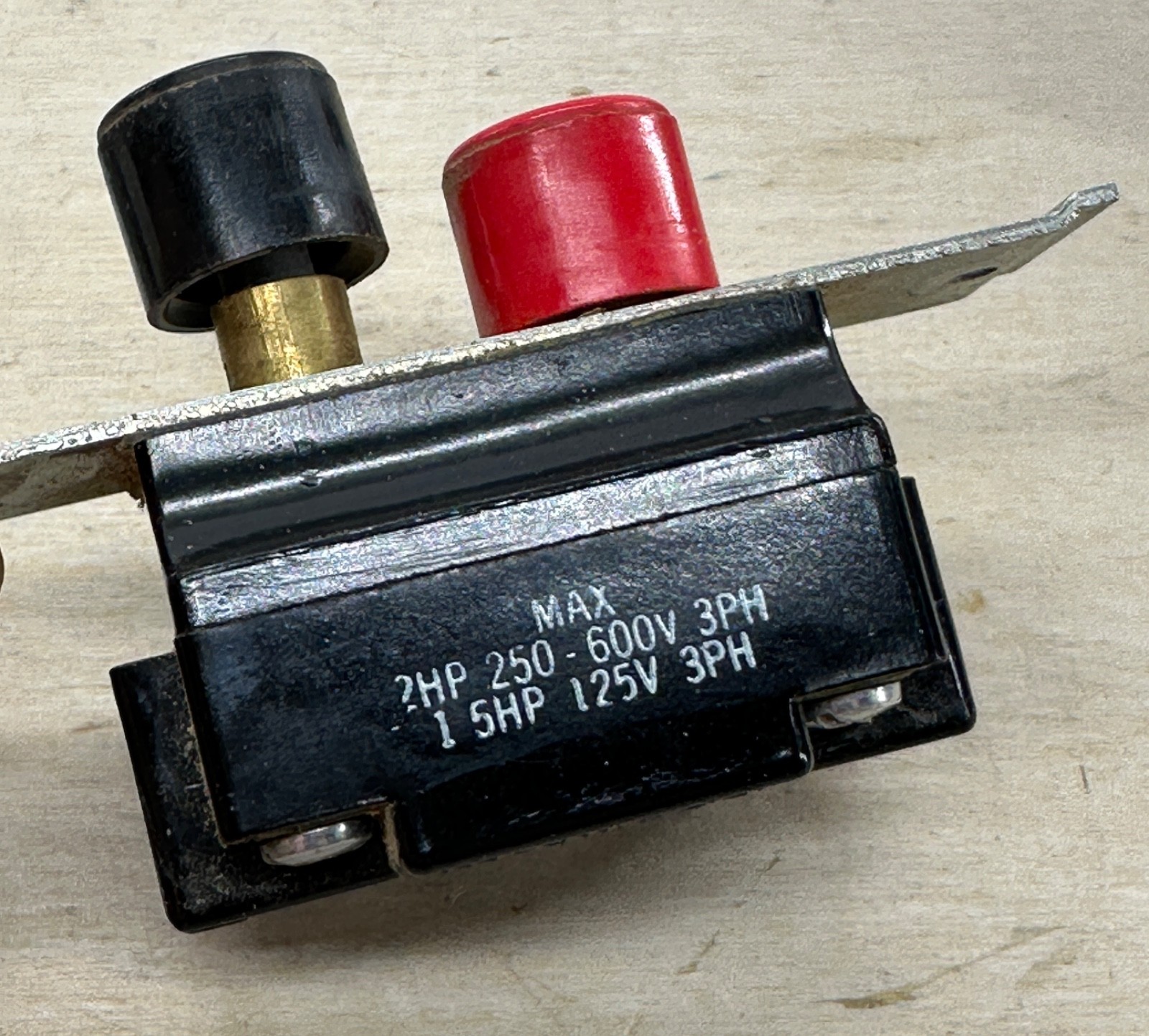 Cutlet Hammer 9115H89A Push Start Stop On Off Control Switch Off a Delta (7349)