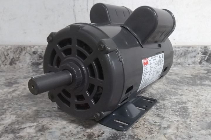 Dayton 119178.00 2 HP 1725 RPM 115/208-230VAC General Purpose Motor