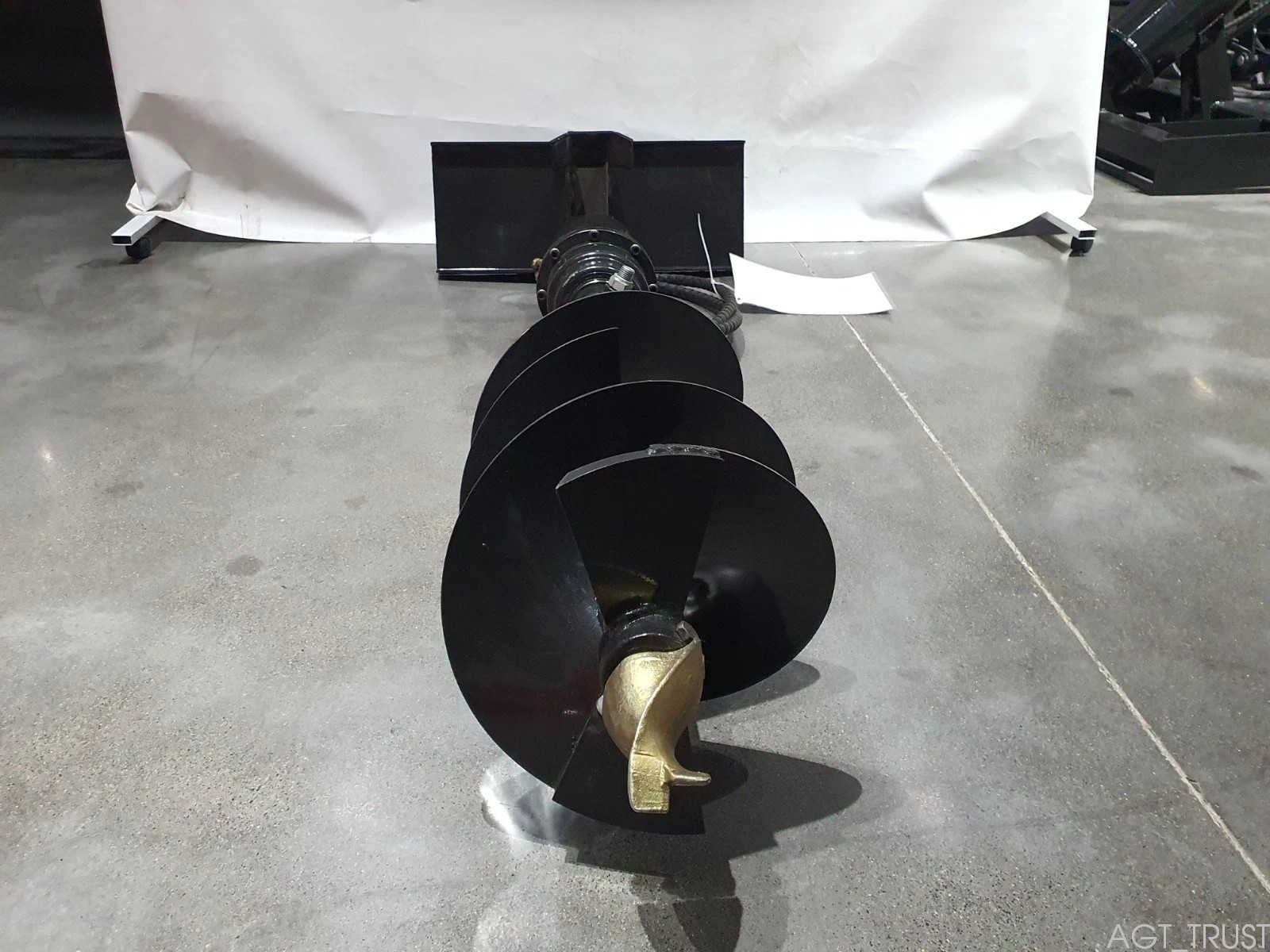 AGROTK 12″ Hydraulic Auger Attachment For AGT Mini Skid Steer|M-AG