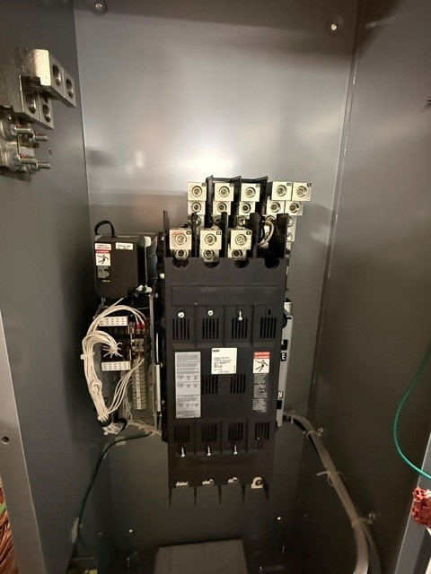 Asco Automatic Transfer Switch, 600A, 480V 50- 60 Hz, 3 Pole, J03ATSA30600NGXC