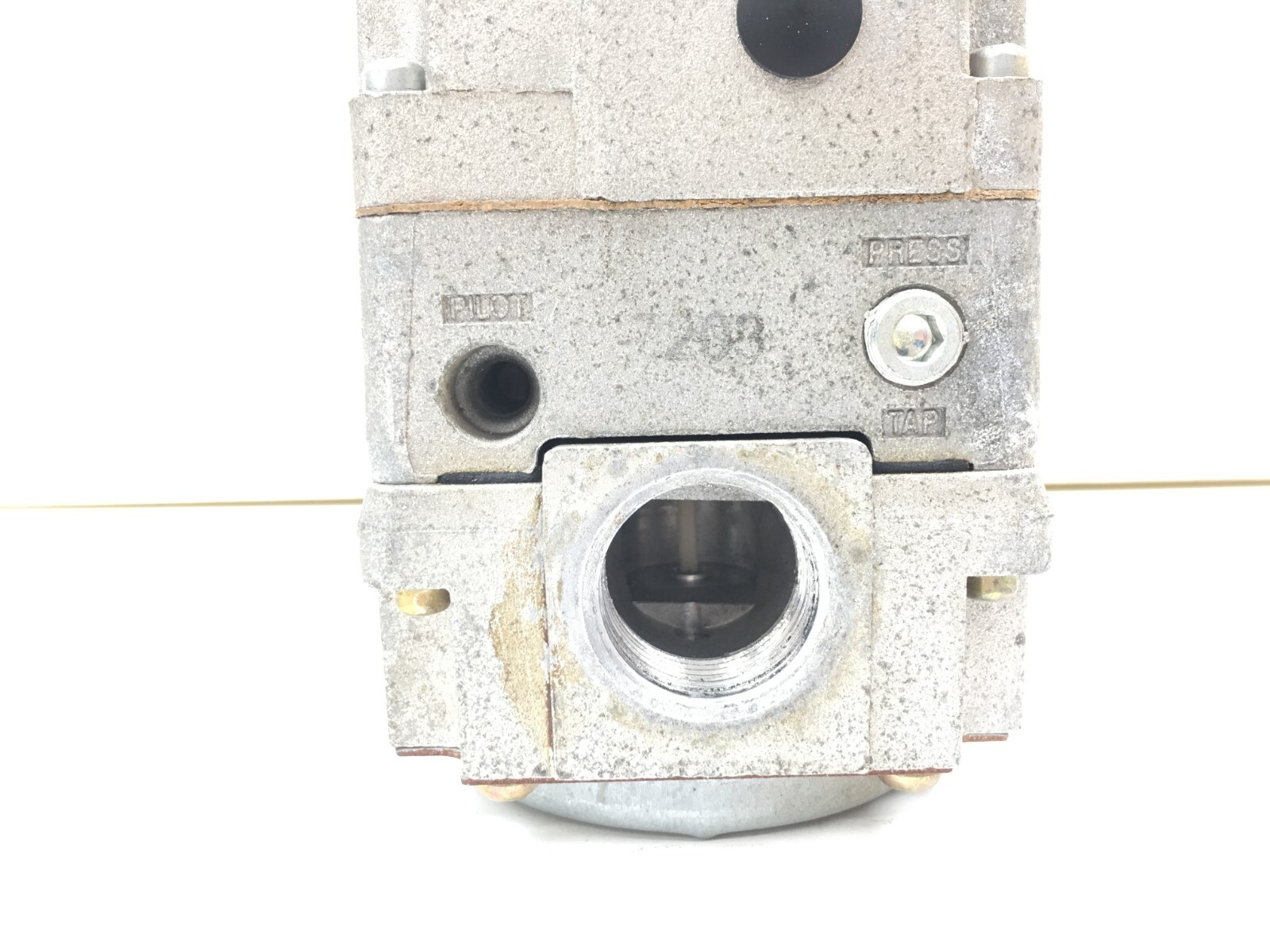 White Rodgers 36C68 type 822 Furnace Gas Valve Hayward 1503032101 3/4″ #G124