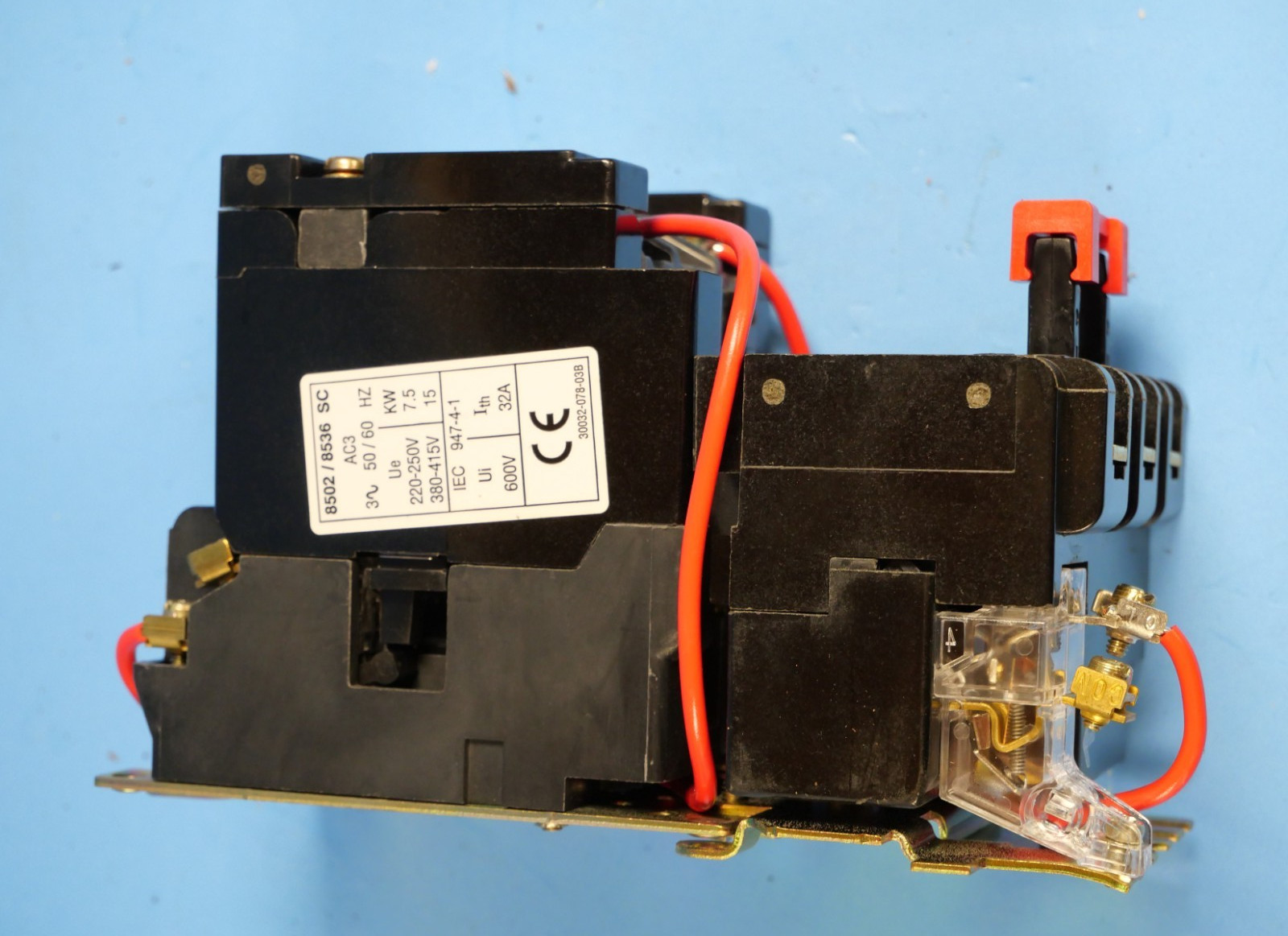 Square D Nema Size 1 Starter 6536SCO3S Series A 120 Volt Coil 6536 SCO3S