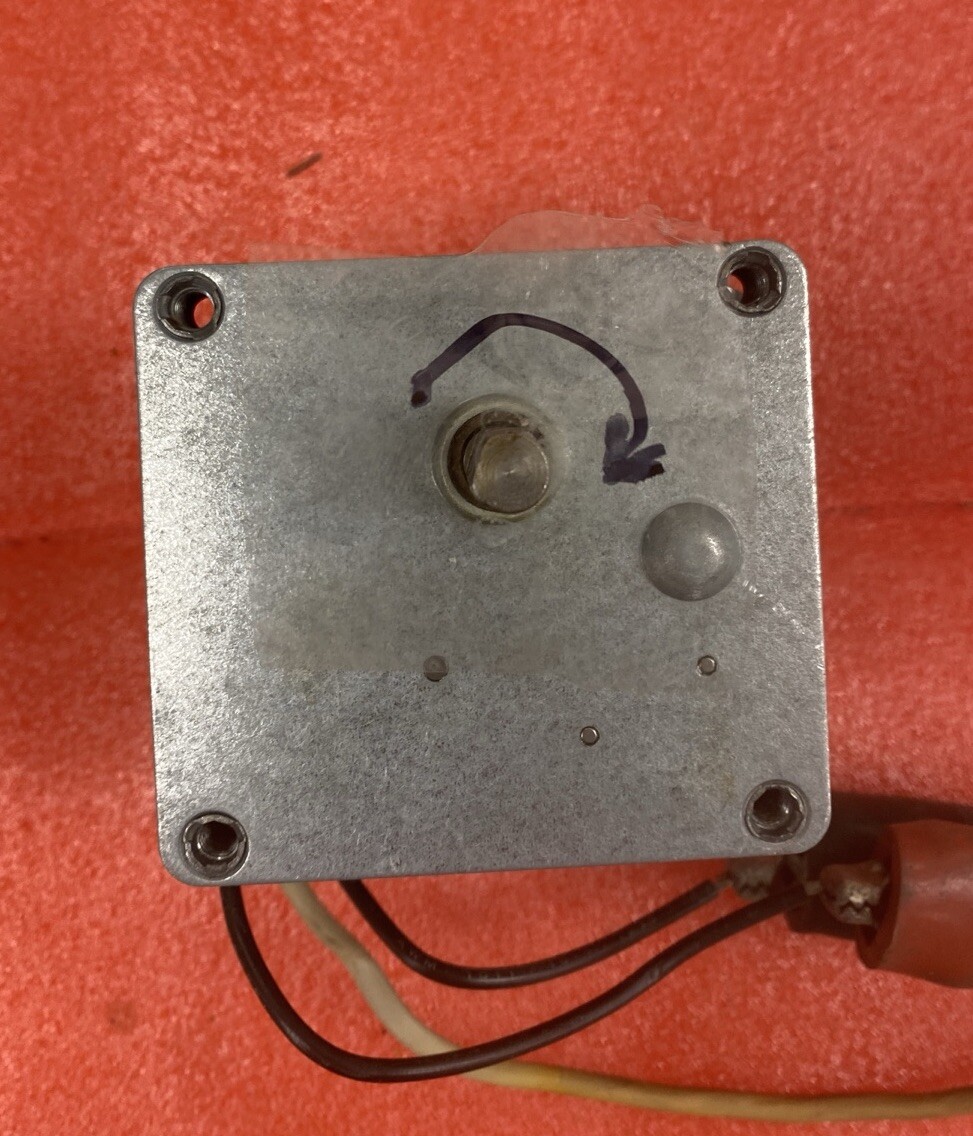 Von Weise Model 32/10 AC Gearmotor, 35 In-Lb Max. Torque, 7.0 RPM “NOS”