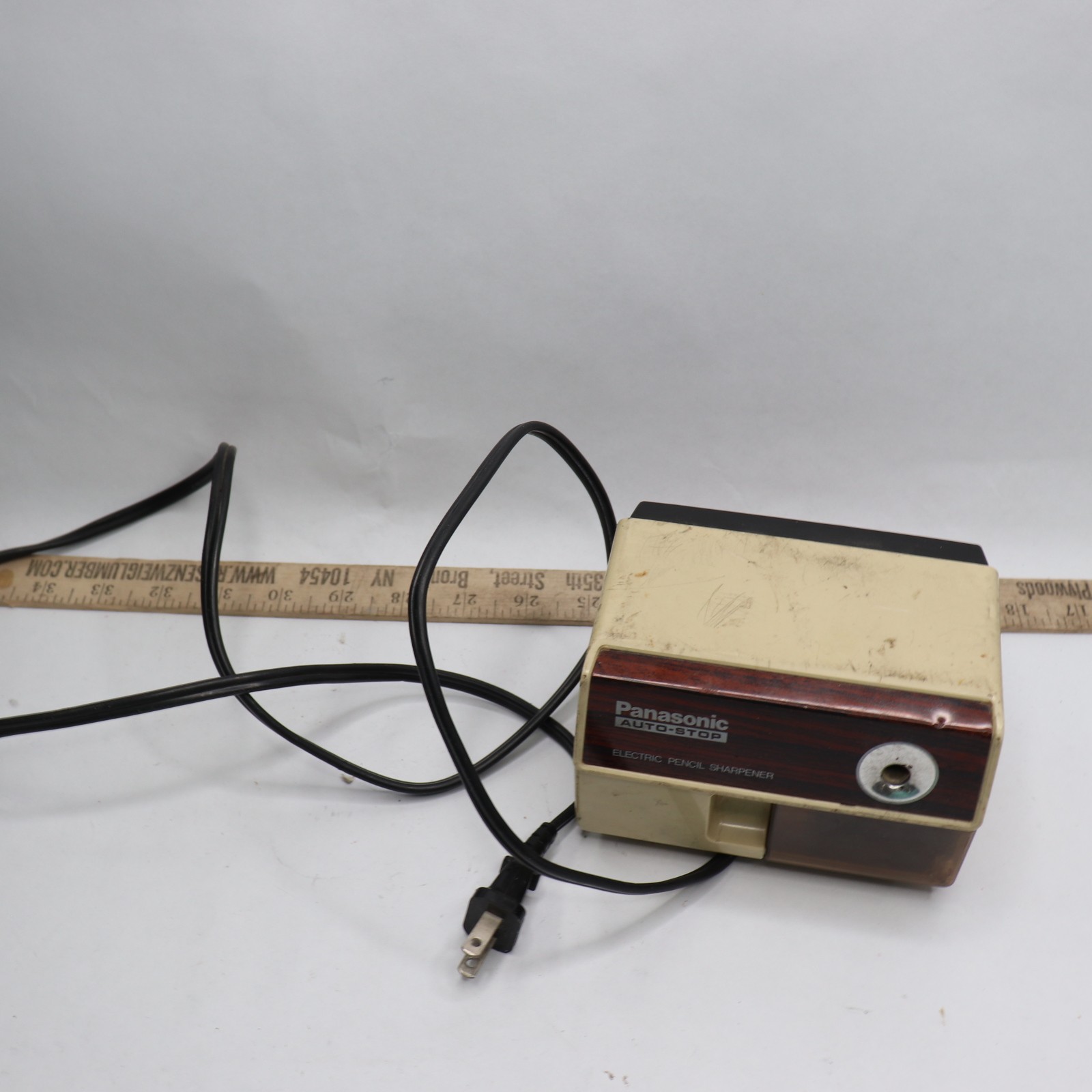 Panasonic Electric Pencil Sharpener KP110 – No Packaging