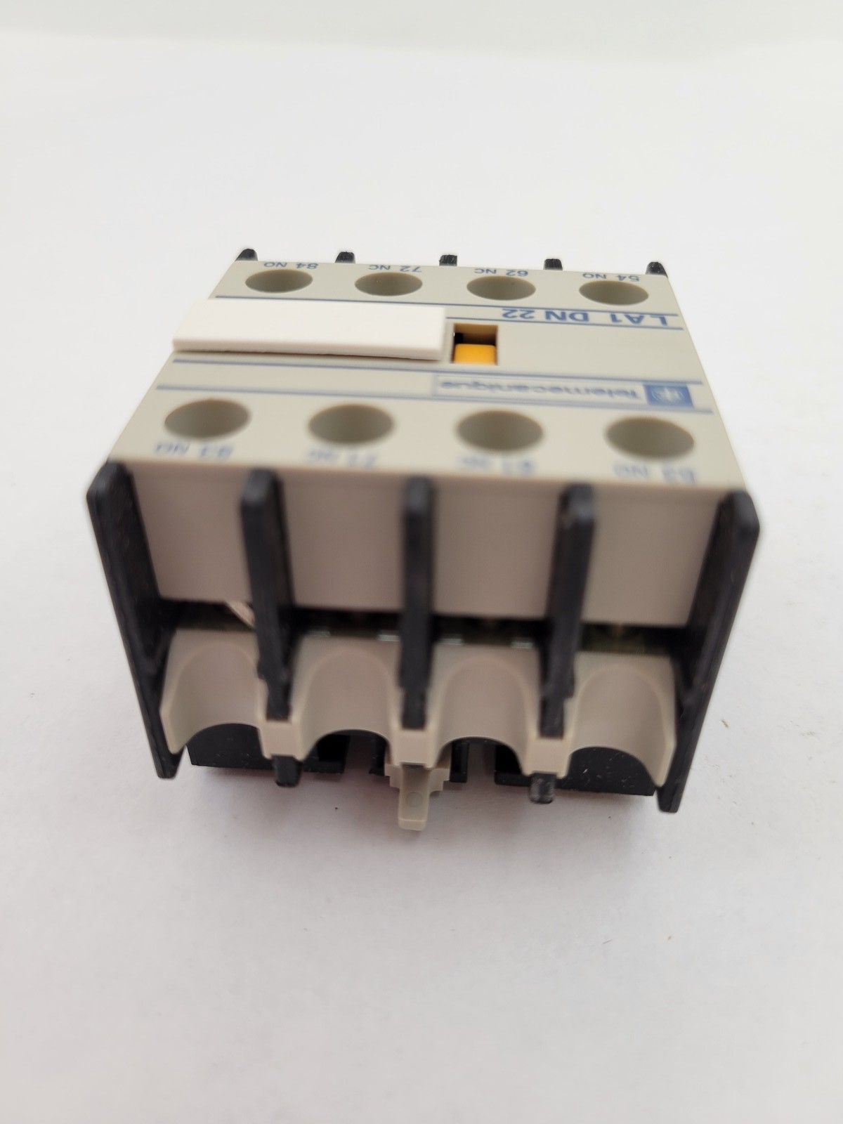 Telemecanique LA1DN22 Contact Block 35mm DIN Rail Mount 10 Amp 690V AC