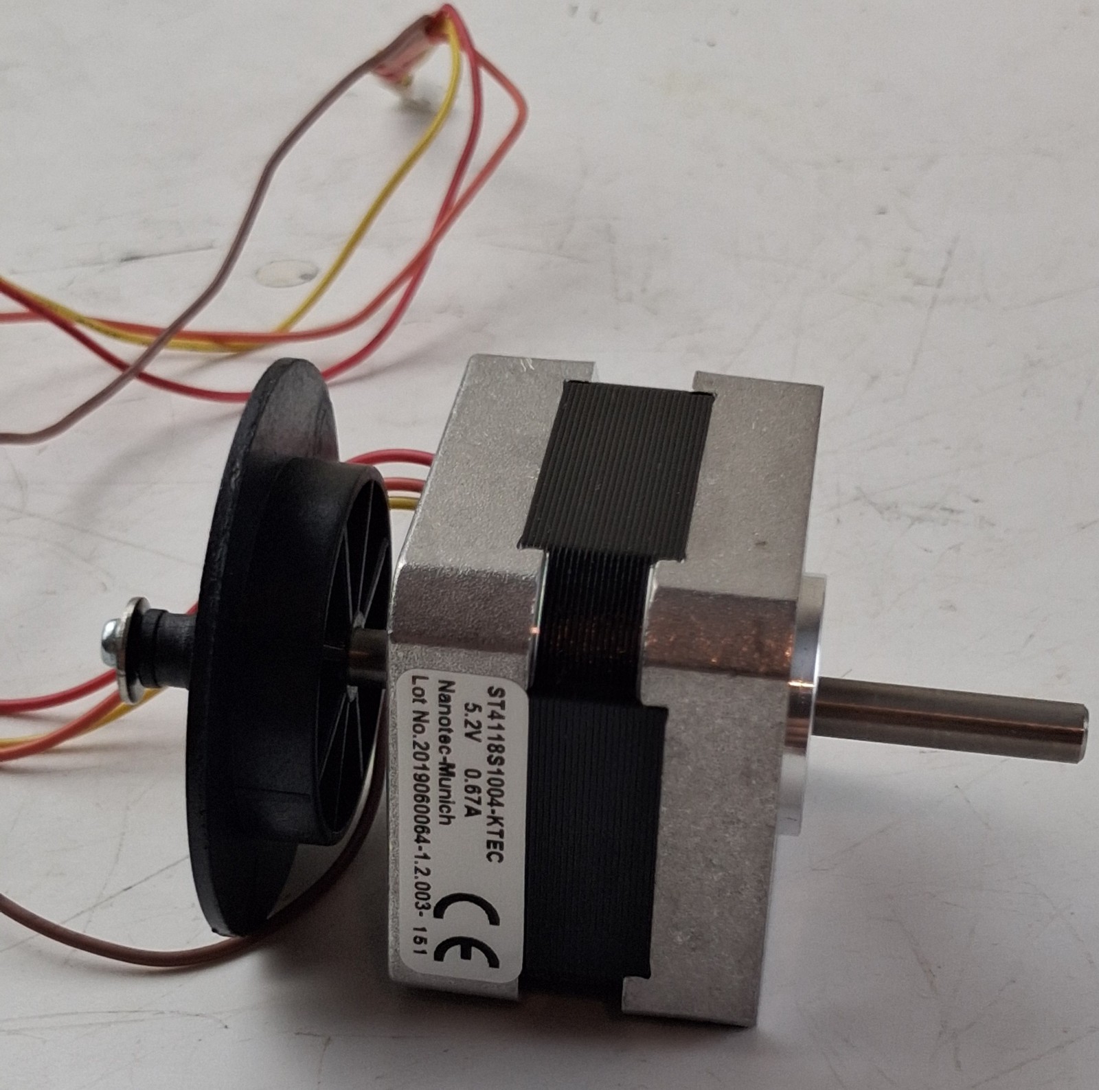 ST4118S1004-KTEC Stepper Motor 5.2V 0.67A