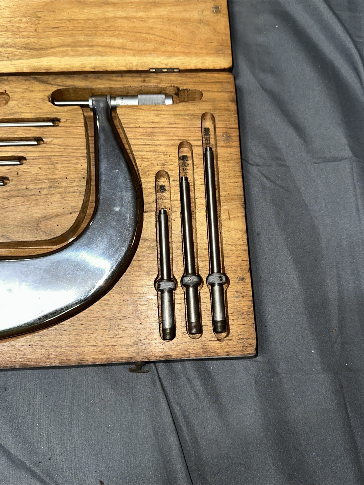 Scherr Tumico Outside Micrometer 6-12″ Range .0001″ Graduation Caliper Wood Box