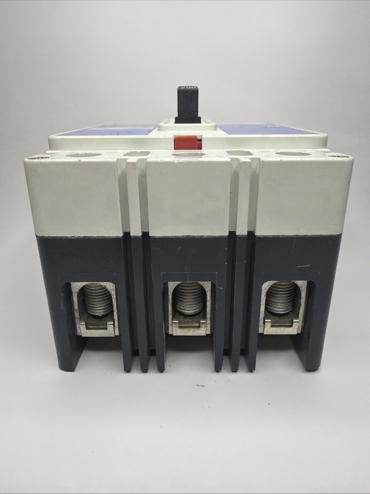 Eaton ED3200 3 Pole 200 Amp 240V Circuit Breaker