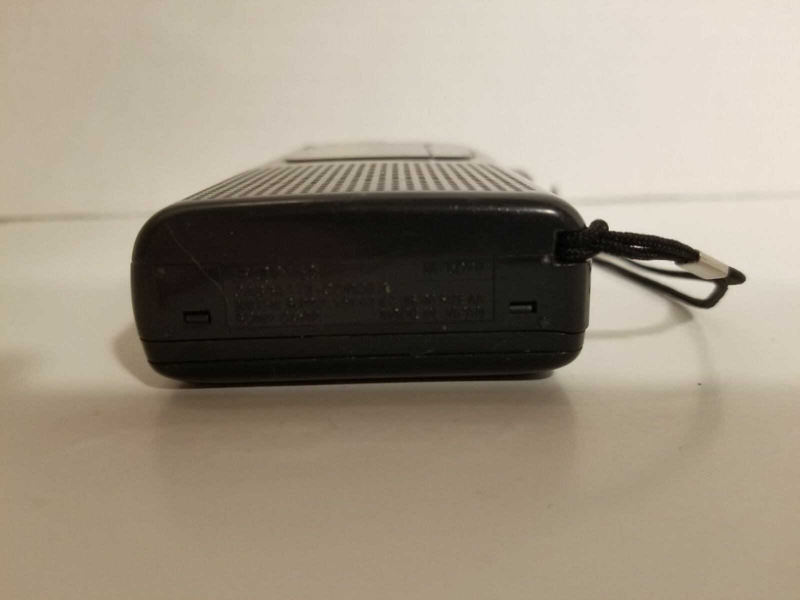 For PARTS! Probably needs Belt Sony M-507V Voice Operated Microcassette Recorder